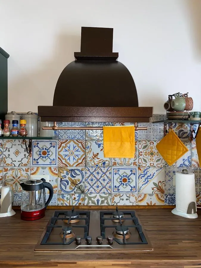 Dimora Flo Apartment Brindisi 0*,