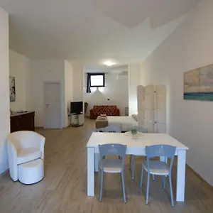 Appartement Intero Alloggio, Binario 18, Brindisi